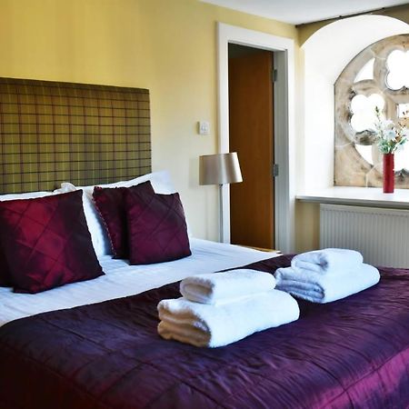 The Ross 2 Bedroom Apartment In Historic Abbey حصن أوغسطس المظهر الخارجي الصورة