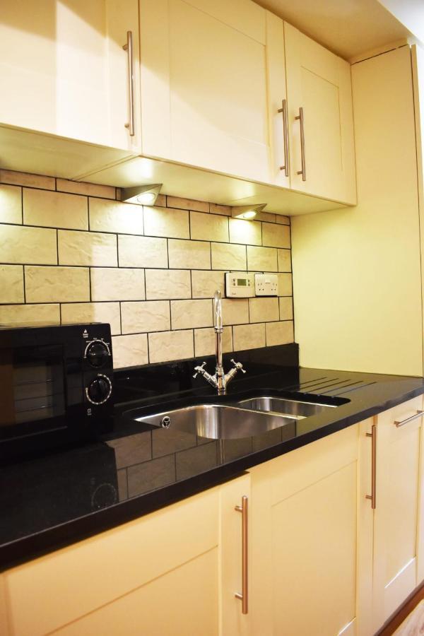 The Ross 2 Bedroom Apartment In Historic Abbey حصن أوغسطس المظهر الخارجي الصورة